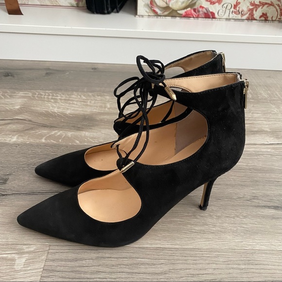 Black suede point toe lace up heels - Picture 4 of 11